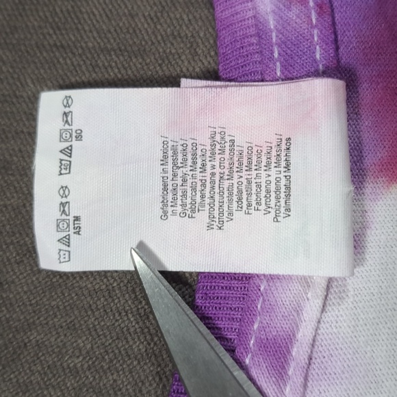 Handmade White with Various Purple Twisted Tie Dye Graphic Tee NWOT L - Picture 6 of 7